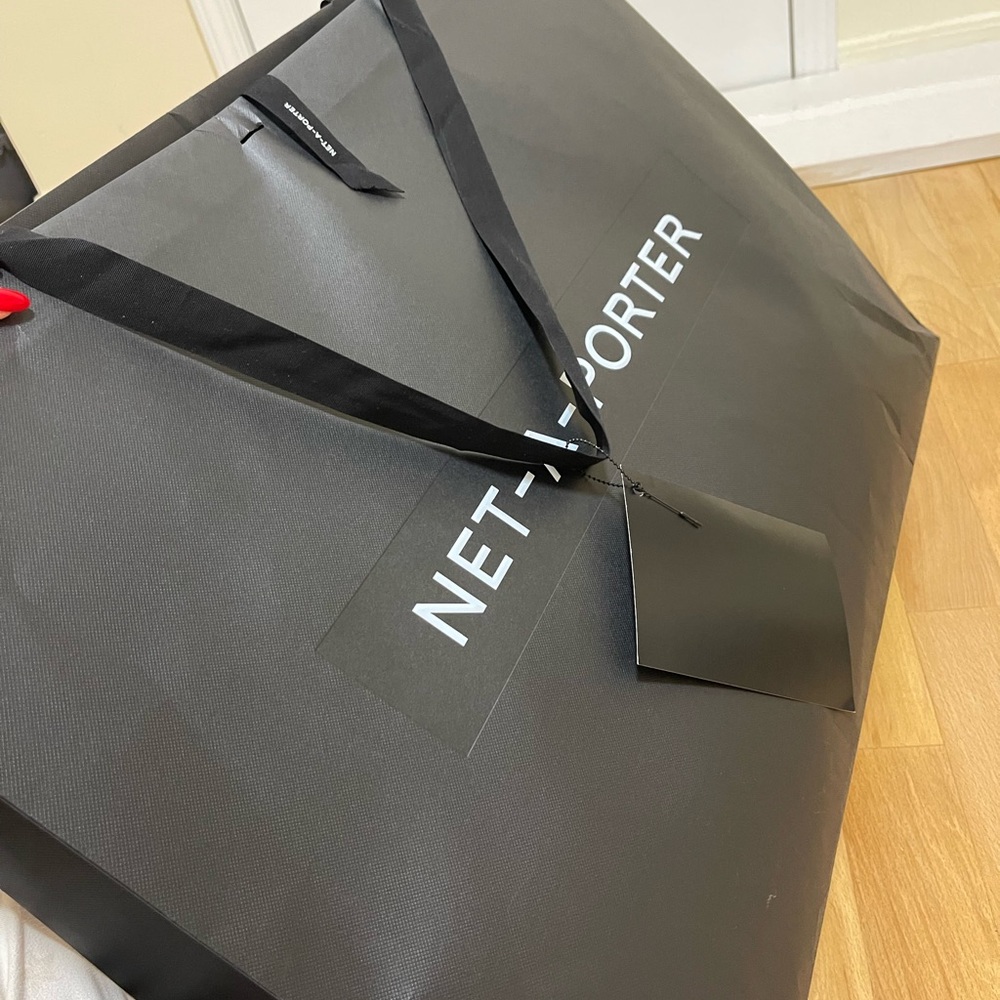 Large original Net-A-Porte bag - Picture 3 of 3